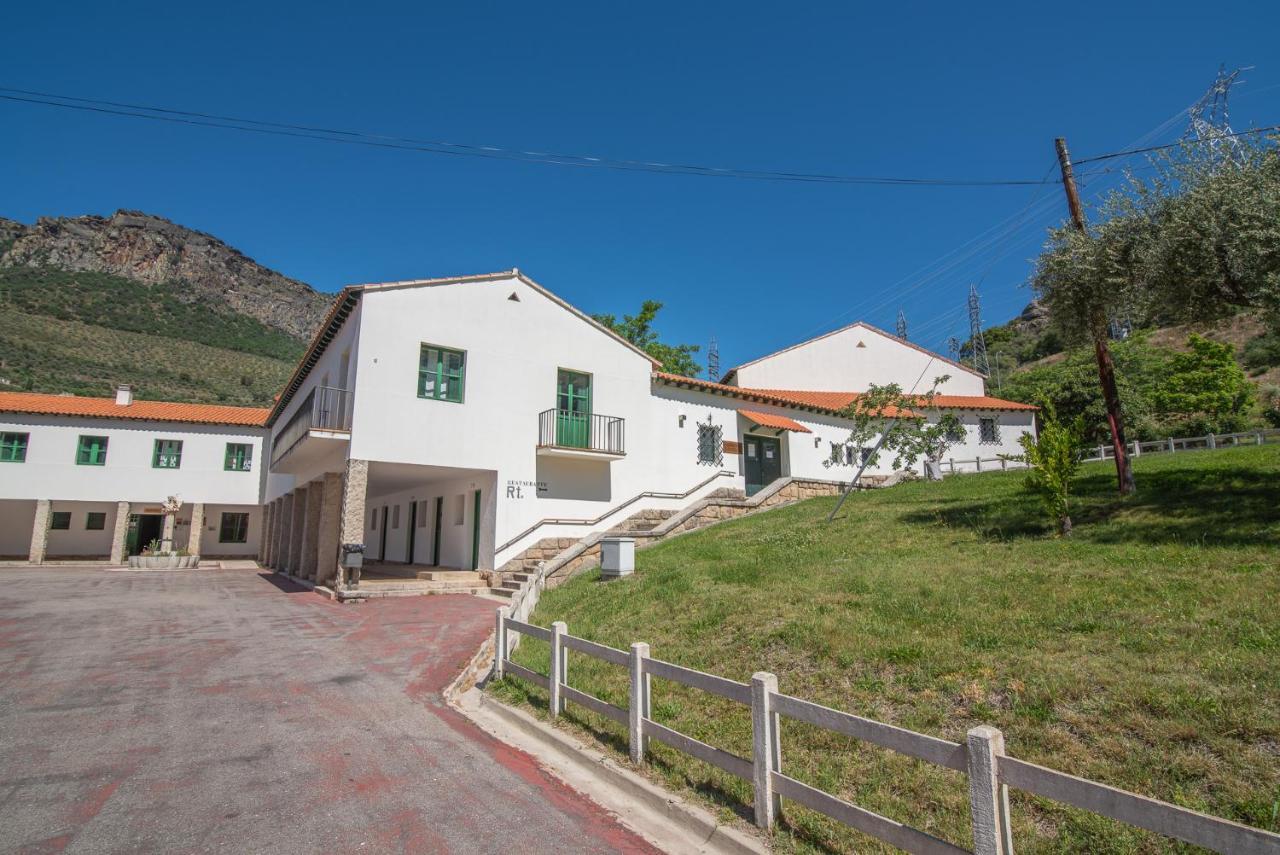 Gasthaus Hospederia Rural Aldeaduero Saucelle Exterior foto